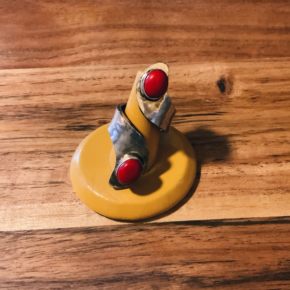 Mixed Metal Red Coral Ring - Picture 5 of 9